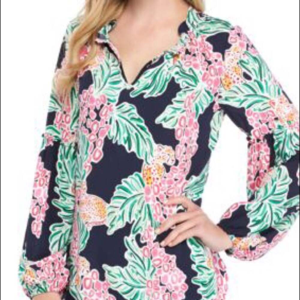 Crown & Ivy Tropical Ruffle Split Neck Peasant Top Size Small